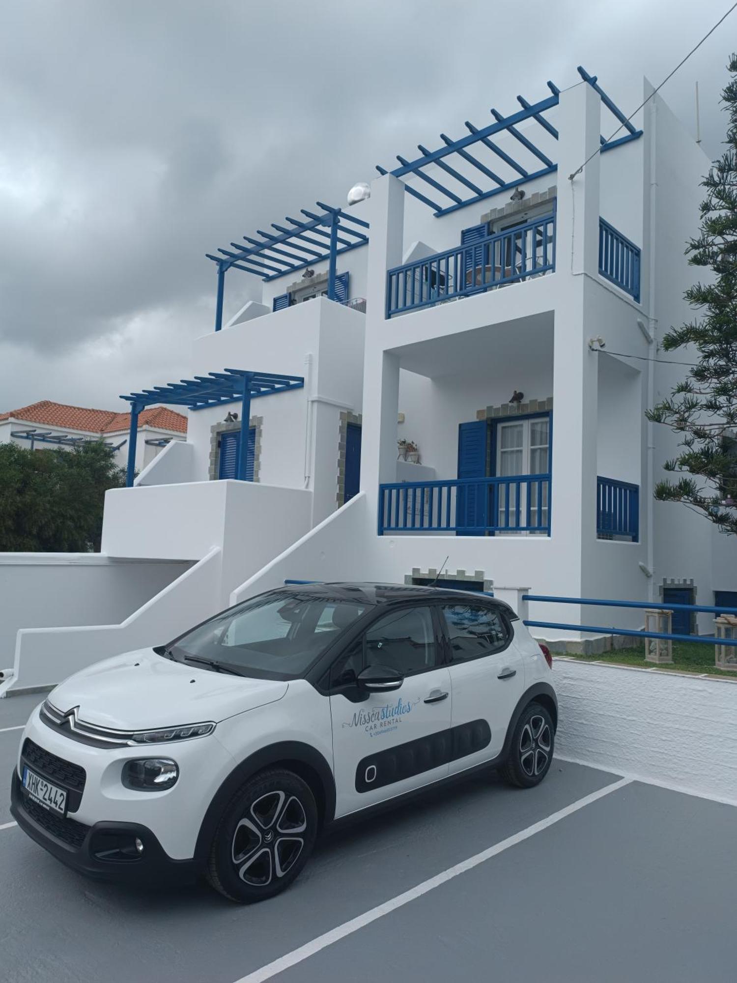 Nissea Studios - Πρώην Dora 2 Studios - Batsíon Dış mekan fotoğraf