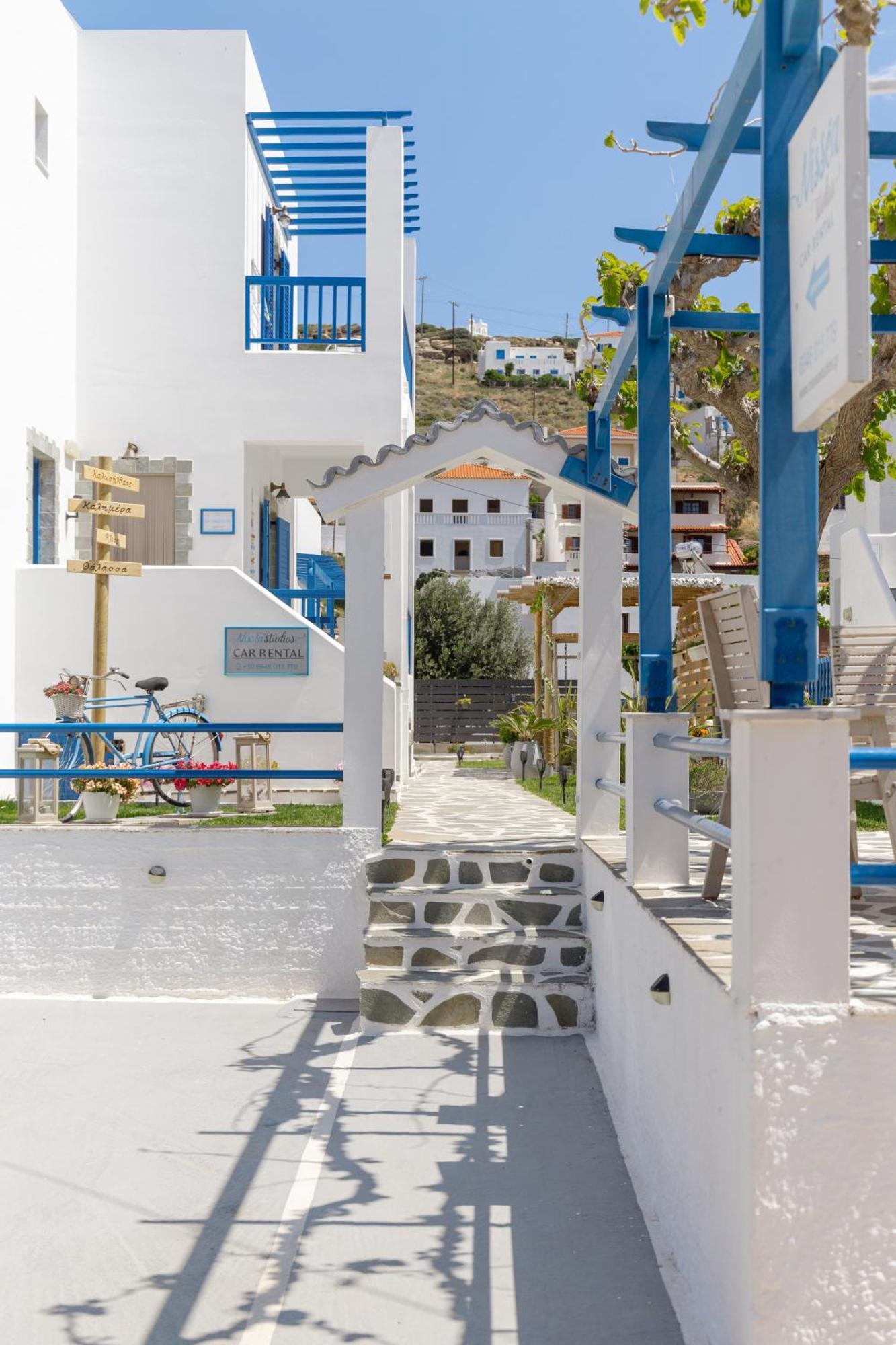 Nissea Studios - Πρώην Dora 2 Studios - Batsíon Dış mekan fotoğraf